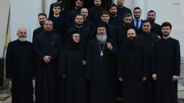 Atelier pentru formarea tinerilor preoți la Miclăușeni